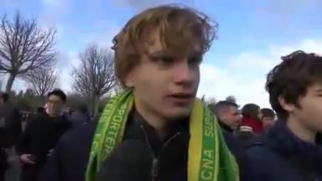 Disparition d'Emiliano Sala - Le dernier hommage des supporters nantais devant la Beaujoire