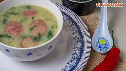Caldo verde de aipim