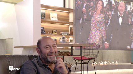 Julia Vignali : Kad Merad révèle sa drôle de façon de présenter sa femme à ses amis