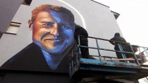 Zu Michael Schumachers 53. Geburtstag: Wandmalerei in Sarajevo
