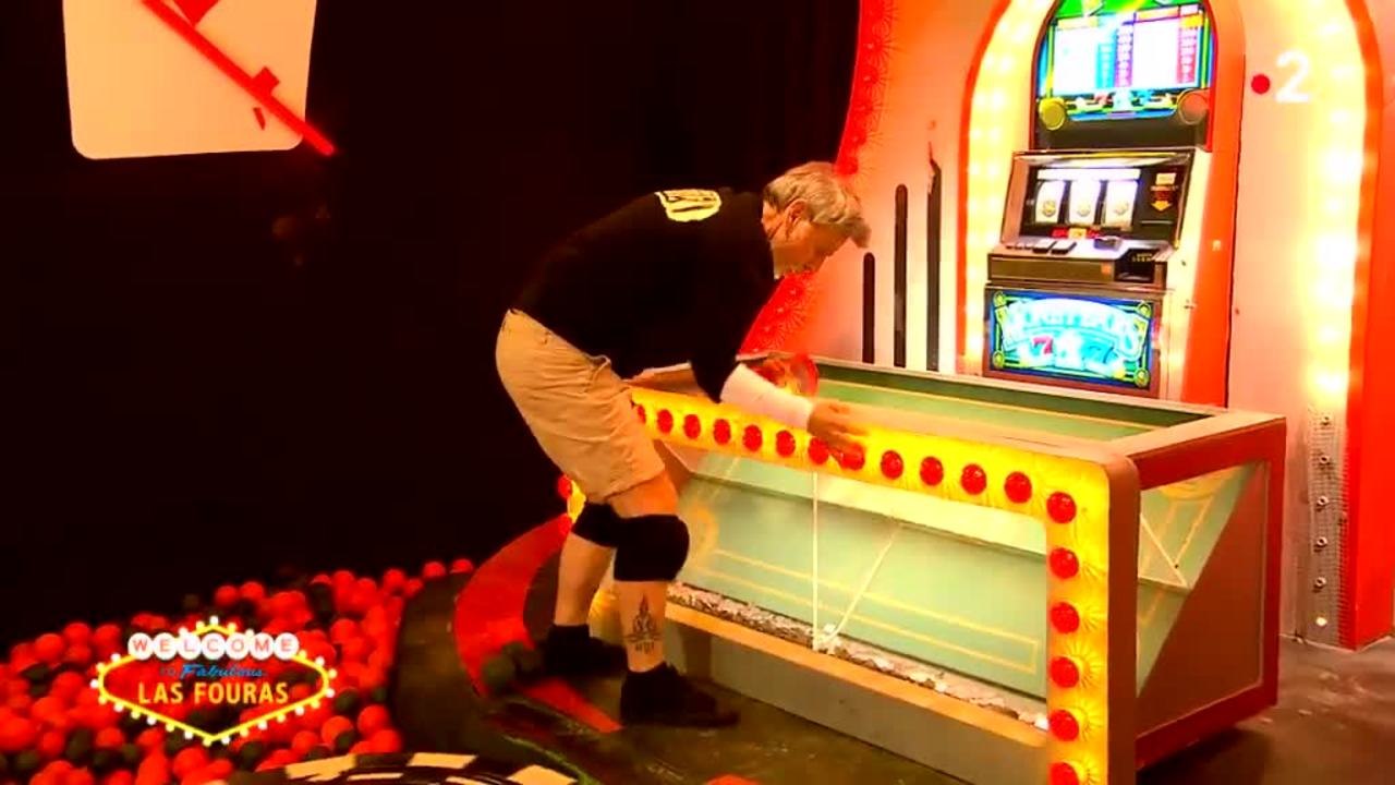 Exclu. "Je vais vomir" : l'équipe de Laurent Paganelli au bord du fou rire face à la galère du journaliste dans Fort Boyard