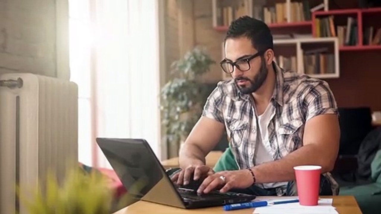 Programming vs Coding - What's the difference?