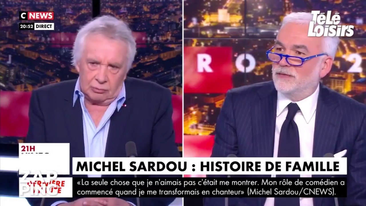 Michel Sardou sévère vis à vis de son fils Romain : "Ecrivain à succès ? Il faudrait qu'il écrive un peu plus"