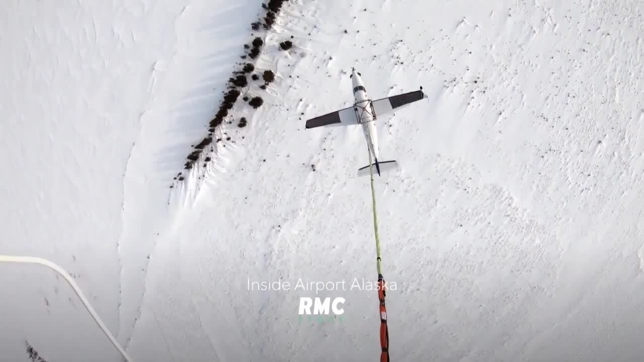Inside Airport Alaska : Dangers mortels