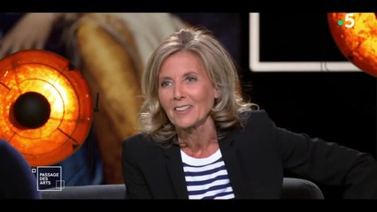 April Benayoum dévoile son incroyable salaire dans son agence d'influenceuse