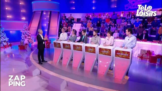 Tout le monde veut prendre sa place Nagui taquine une candidate addict aux jeux en ligne