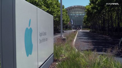 Apple: Η πρώτη εταιρεία στον κόσμο με αξία πάνω από 3 τρισ. δολάρια