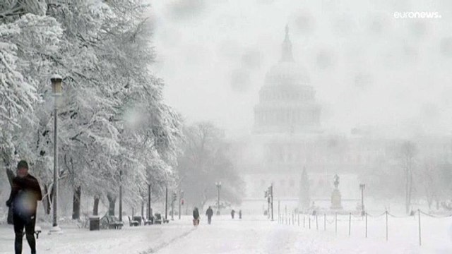 Снегопад парализовал восток США