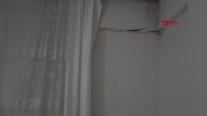 Son dakika haberi! İZMİR-MOTOSİKLET ÇALDI, MOTOKURYEYİ BIÇAKLADI, KAÇARKEN KAZA YAPTI: 1 ÖLÜ, 2 YARALI