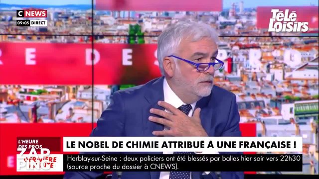 Pascal Praud s'emporte (avec humour) contre ses chroniqueurs, des boulets selon lui !