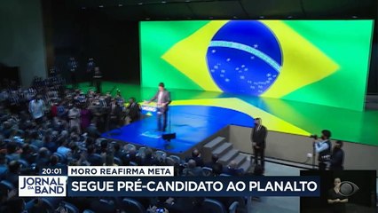O ex-juiz Sérgio Moro negou a possibilidade de abandonar a candidatura à Presidência da República pra tentar uma vaga no Senado.