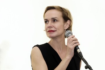Sandrine Bonnaire "affligée" par le manque de moyens de la Culture