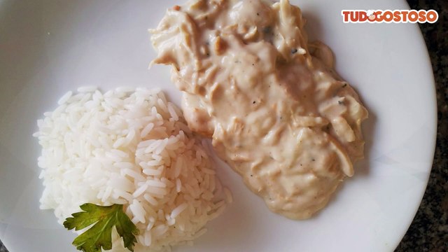 Frango ao molho branco