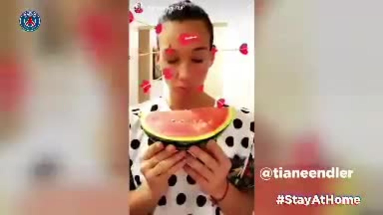 Coronavirus - Coupe de cheveux (ratée) pour Meunier et bricolage chez les Paredes... comment les joueurs du PSG vivent leur confinement