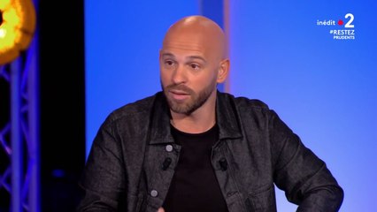 "Tu finis par décevoir tes parents" : ému, Franck Gastambide se confie sur sa jeunesse gâchée par la dyslexie dans On n'est pas couché