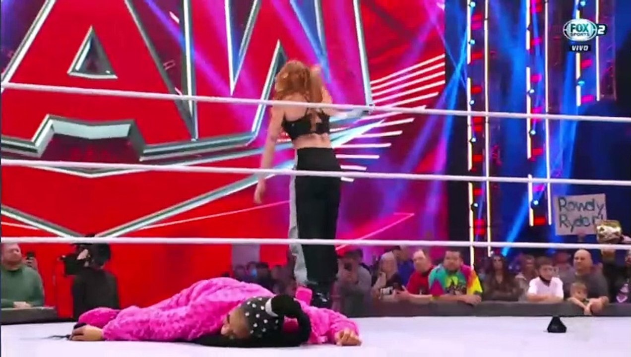 2022-01-03 RAW 2