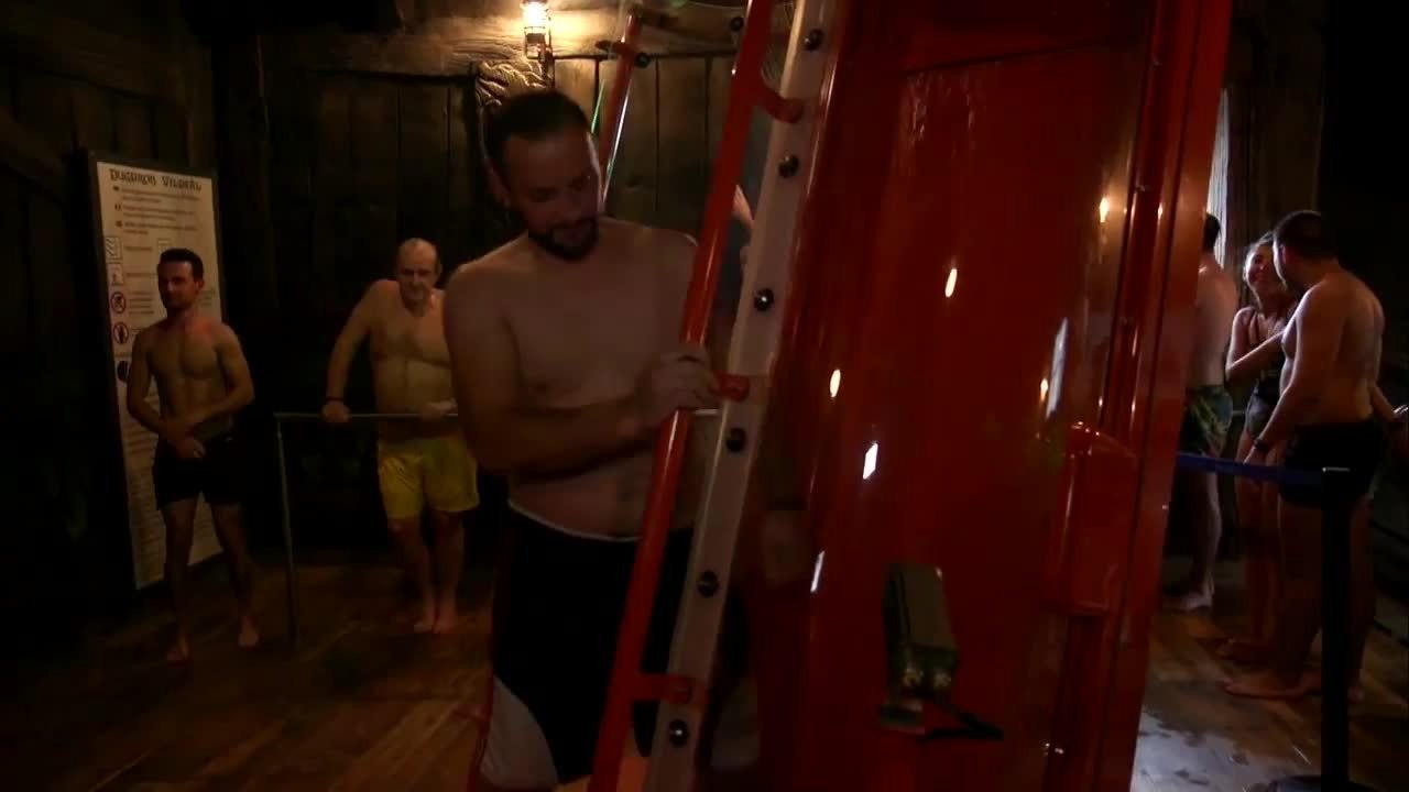 Capital (M6) : le toboggan hors-norme de ce parc aquatique vous laissera sans voix !