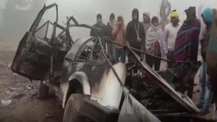 Patna: Police jeep collided with truck, 3 policemen died