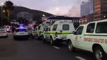 CAPE TOWN - Güney Afrika Parlamentosu'nda yangın - Söndürme çalışmaları
