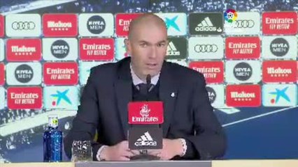 16e j. - Zidane : "Benzema prend beaucoup de maturité"