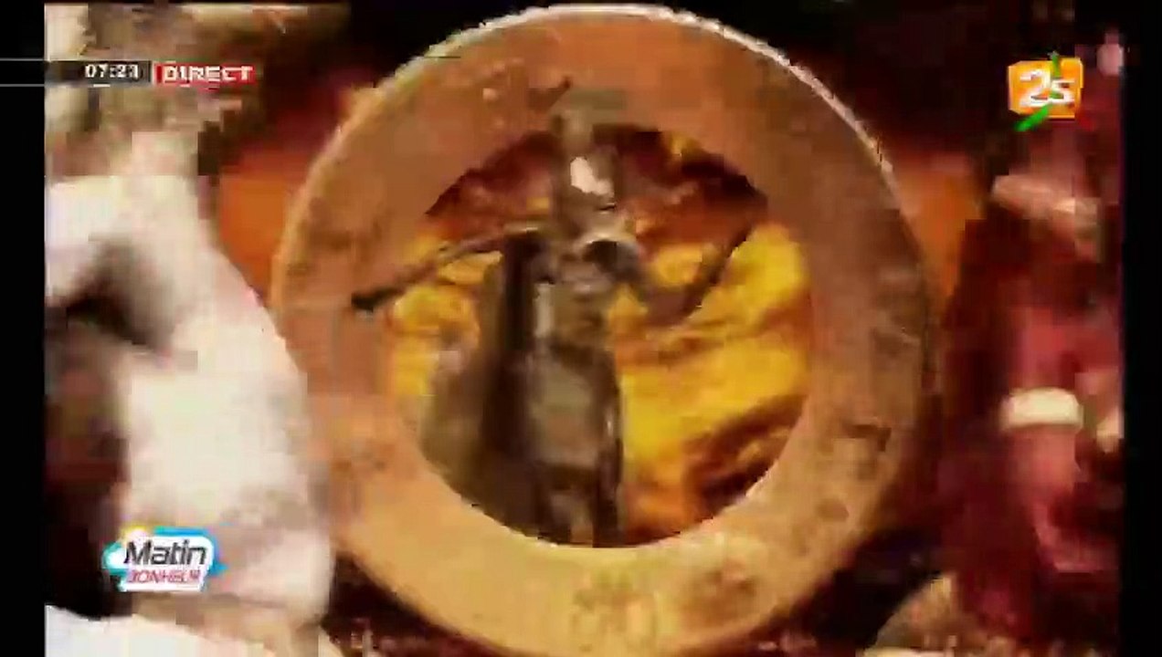 SUIVEZ MATIN BONHEUR AVEC ASTOU DIONE | MARDI 04 JANVIER 2022