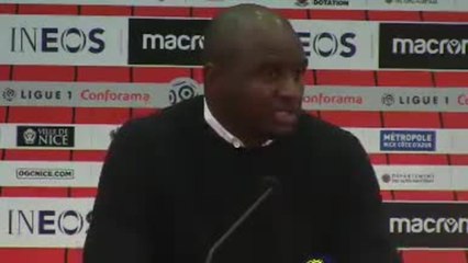 10e j. - Vieira : "Avec cet arbitre, ça commence à faire beaucoup"