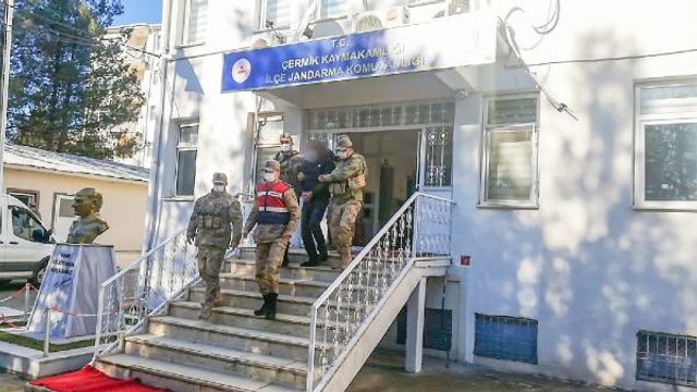 28 SUÇ KAYDI BULUNAN ŞÜPHELİYİ JASAT YAKALADI