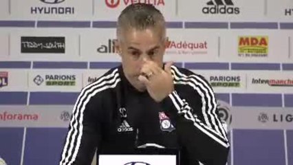 9e j. - Sylvinho sur Puel : "Je ne sais pas ce qui se passe à Saint-Étienne"