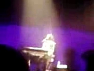 ALICIA KEYS A LYON