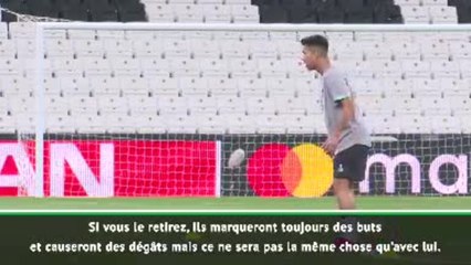 Exclusif - Heskey : "Firmino rend les choses plus simples"