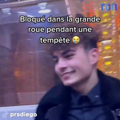 Ils se retrouvent bloqués dans une grande roue en pleine tempête