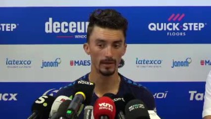 Tour de France - Alaphilippe : "Mon maillot ne tient qu'à un fil"