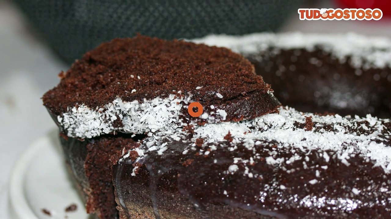 Bolo de chocolate simples de liquidificador