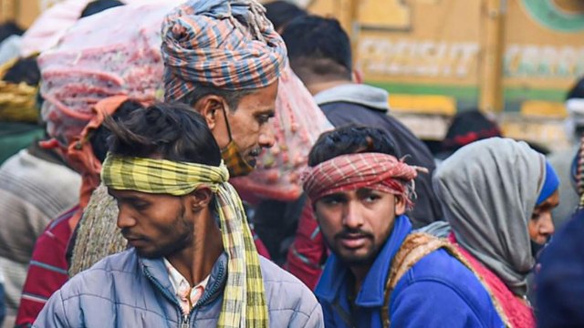 Delhi govt imposes weekend curfew amid rise in Covid cases