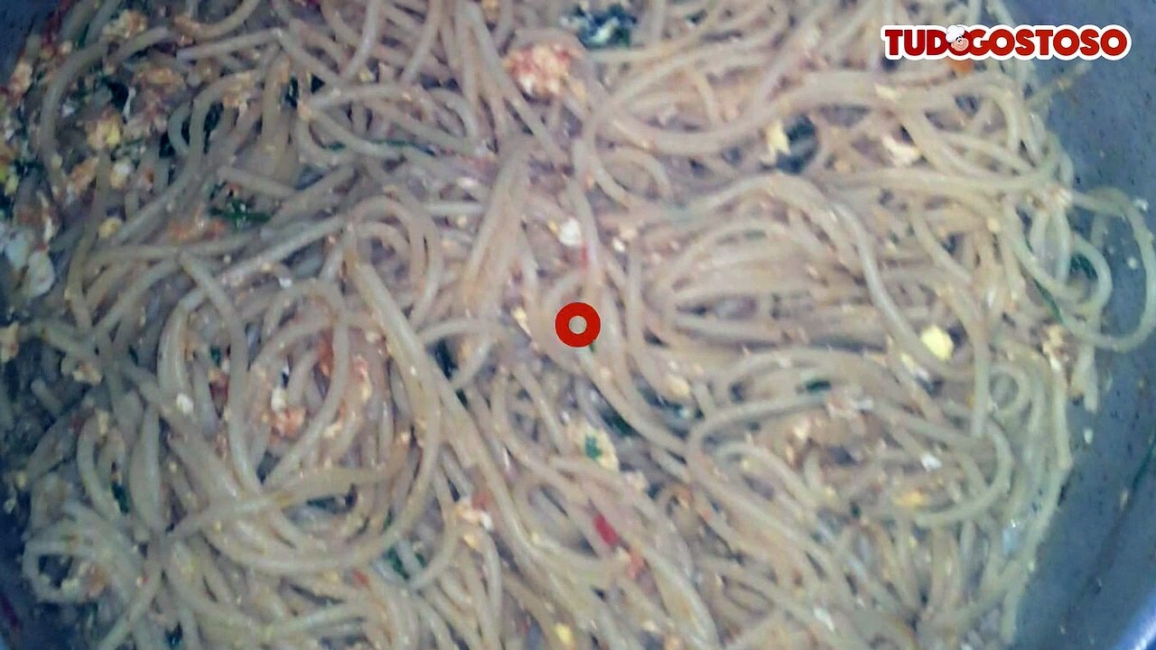 Macarrão com Ovos