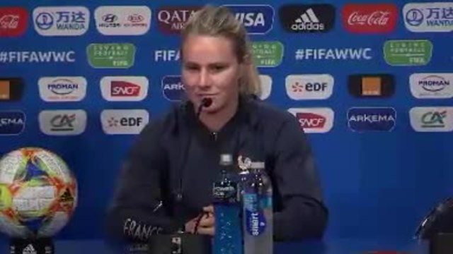 Bleues - Henry : “Un rêve et une pression positive”