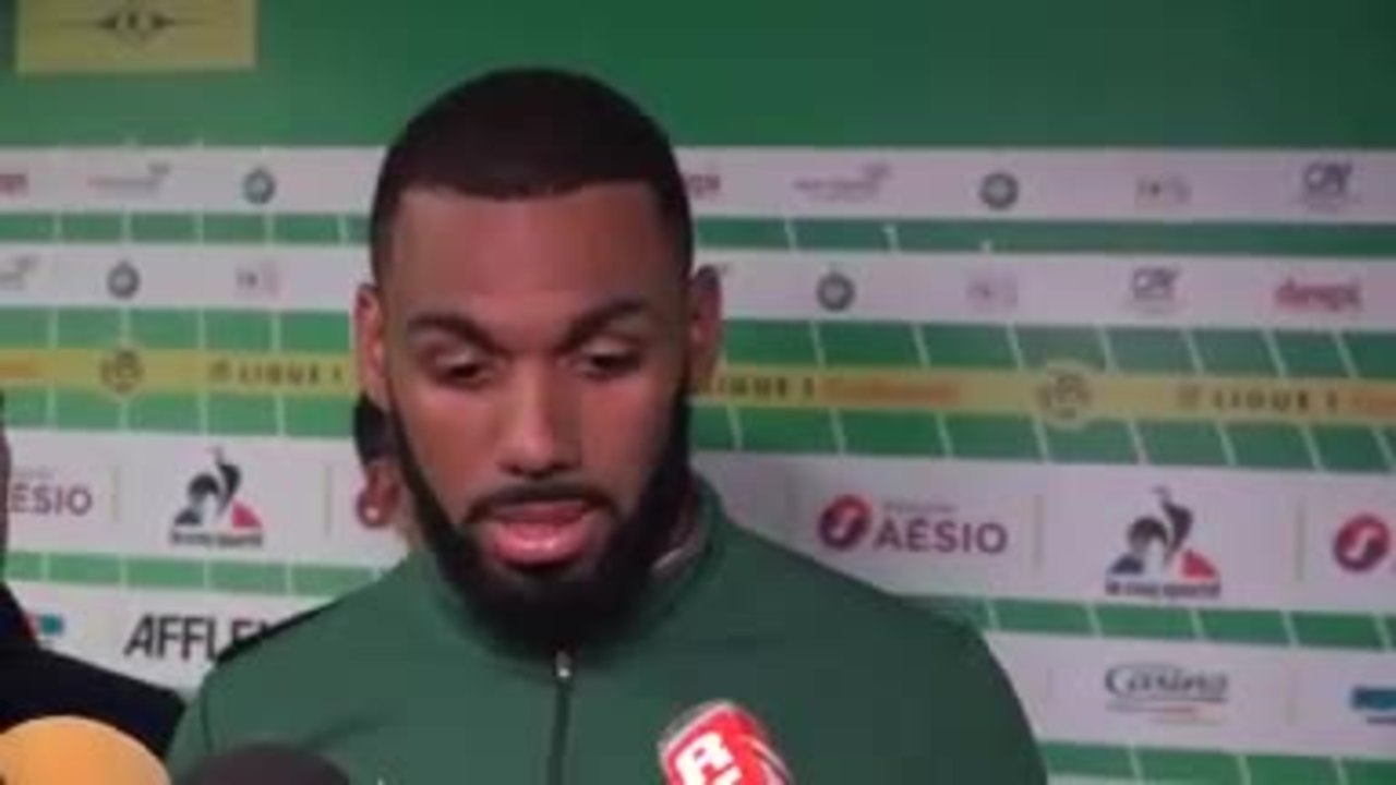 FOOTBALL: Ligue 1: 37e j. - M'Vila sur Gasset : "Si il part, je pars aussi"