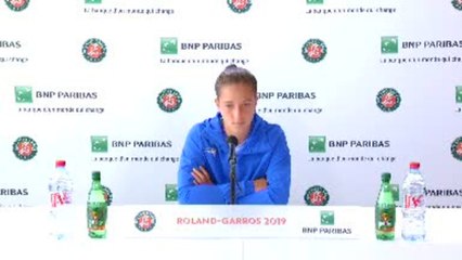 Roland-Garros - Trotinette, Federer, Henin : qui est Diane Perry, victorieuse d'un match à 16 ans