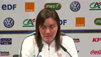 Bleues - Diacre : "J'ai 14 joueuses susceptibles de démarrer"