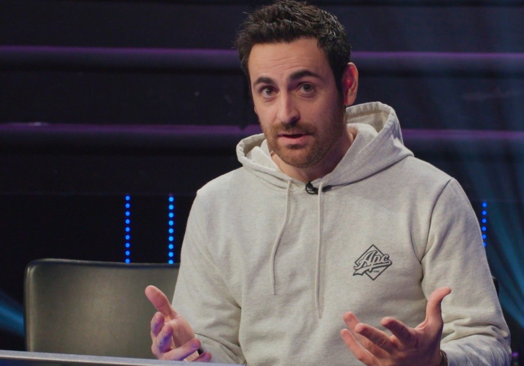 Qui veut gagner des millions? : Camille Combal se met à la place d'un candidat et répond à une question pas si évidente