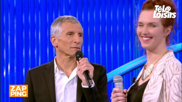 Magali Ripoll vanne les abdos (inexistants) de Nagui dans N'oubliez pas les paroles