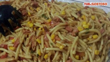 Macarrão frito