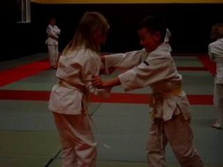 Mathilde alexis randori debout