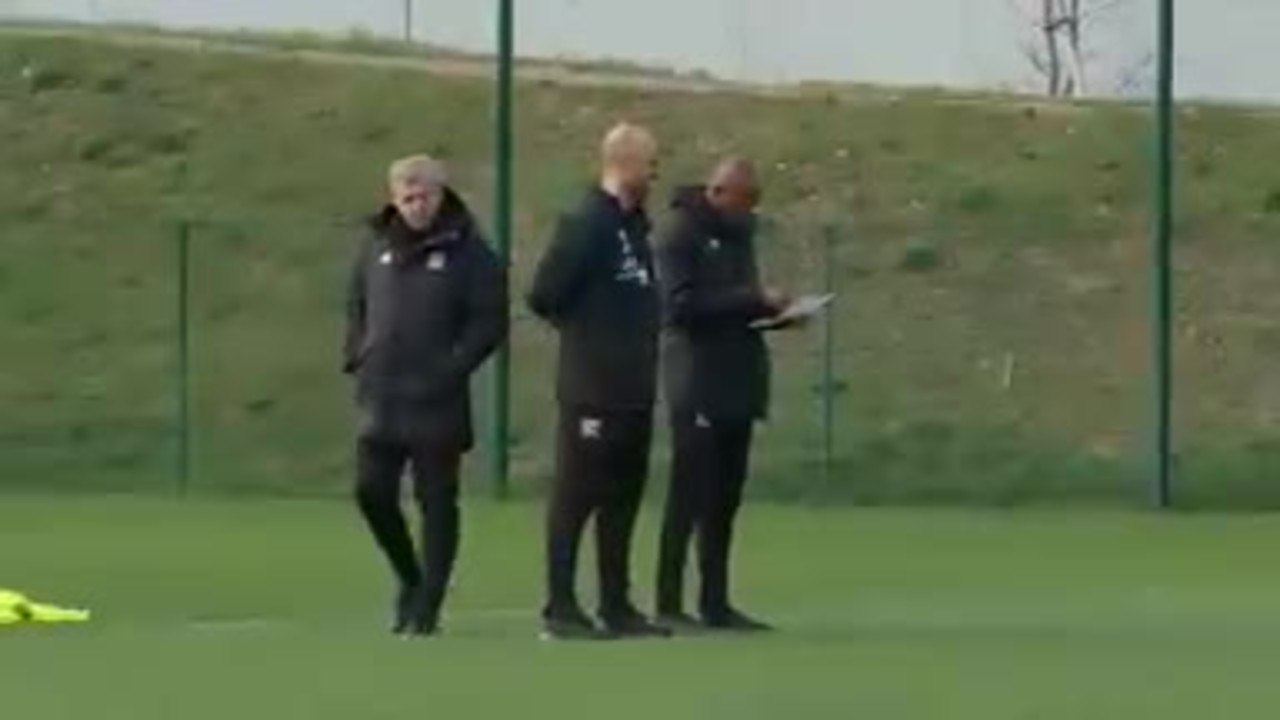 OL - Lopes : "L'avenir de Genesio ? On n'est pas au courant"