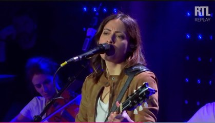Exclu. Keren Ann interprète Bleu au Grand Studio RTL
