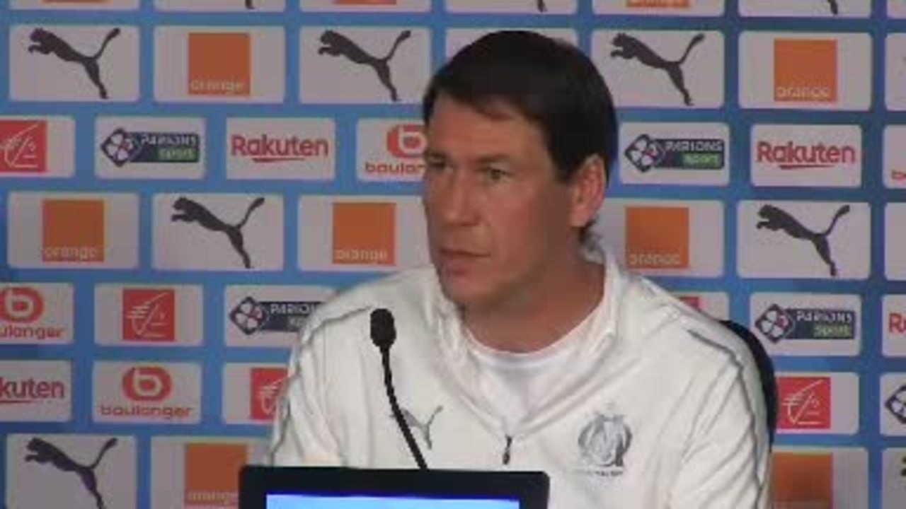 31e j. - Garcia espère que Kamara "fera la plus longue carrière possible avec l'OM"