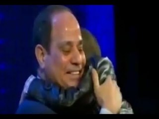 على مدار 6 سنوات.. كيف كرم الرئيس السيسي أهالي الشهداء؟