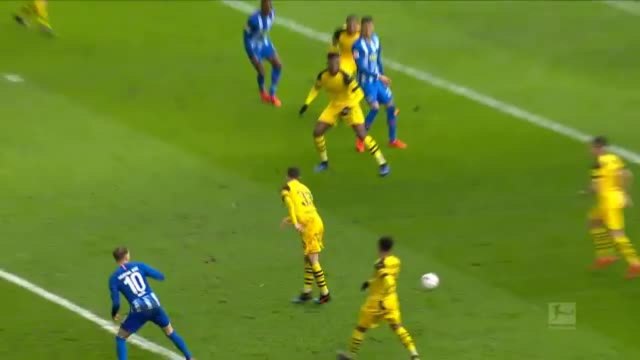 FOOTBALL: Bundesliga: 26e j. - Reus sauve Dortmund en fin de match !