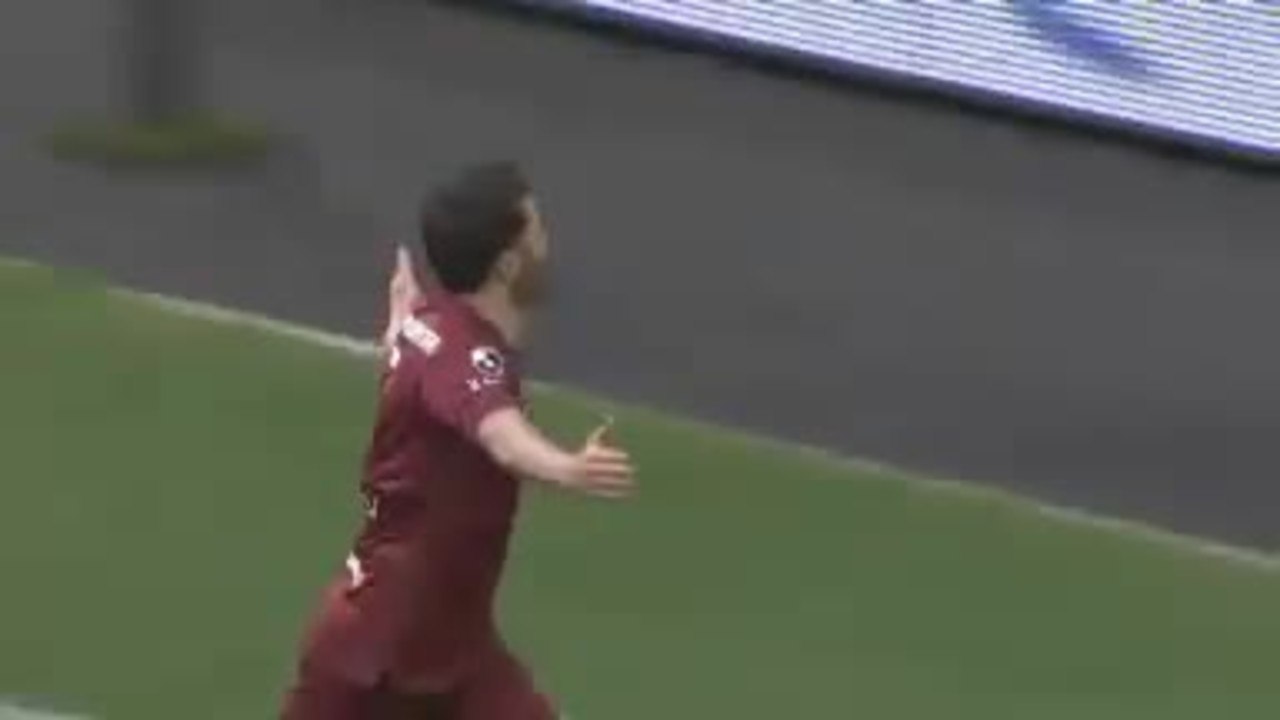 Goal! But! Tor! - David Villa inscrit son 1er but au Japon