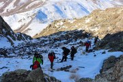 Son dakika: Karslı ve Iğdırlı dağcılar Sarıkamış şehitlerini Tekelti Dağı'nın zirvesinde andı